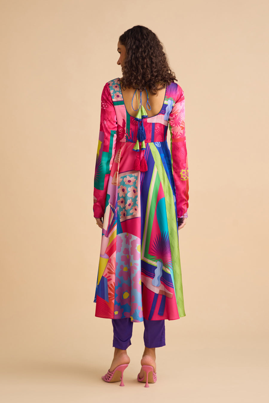 TECHNICOLOR HOMESCAPE KURTA SET