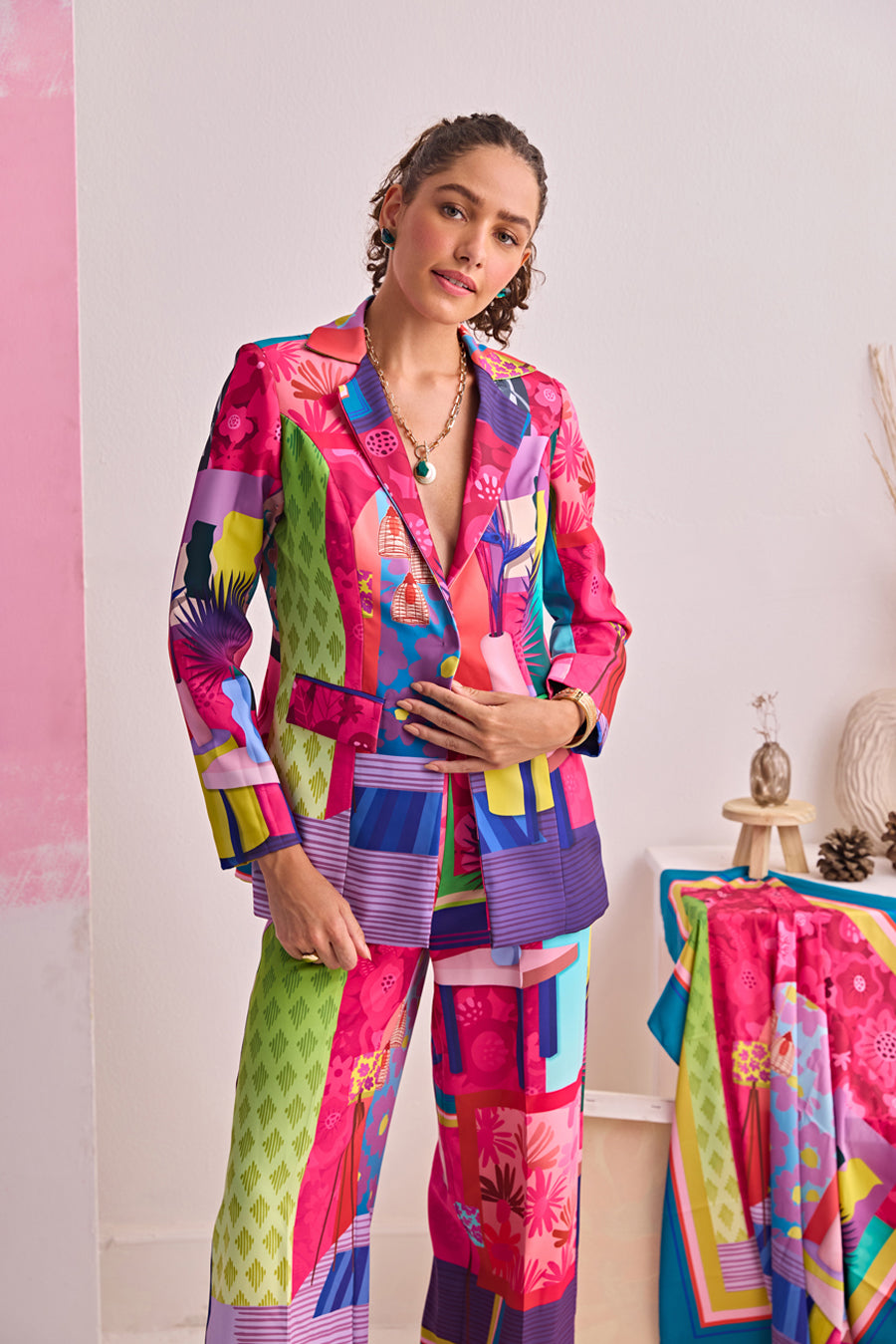 TECHNICOLOR HOMESCAPE BLAZER PANTS SET