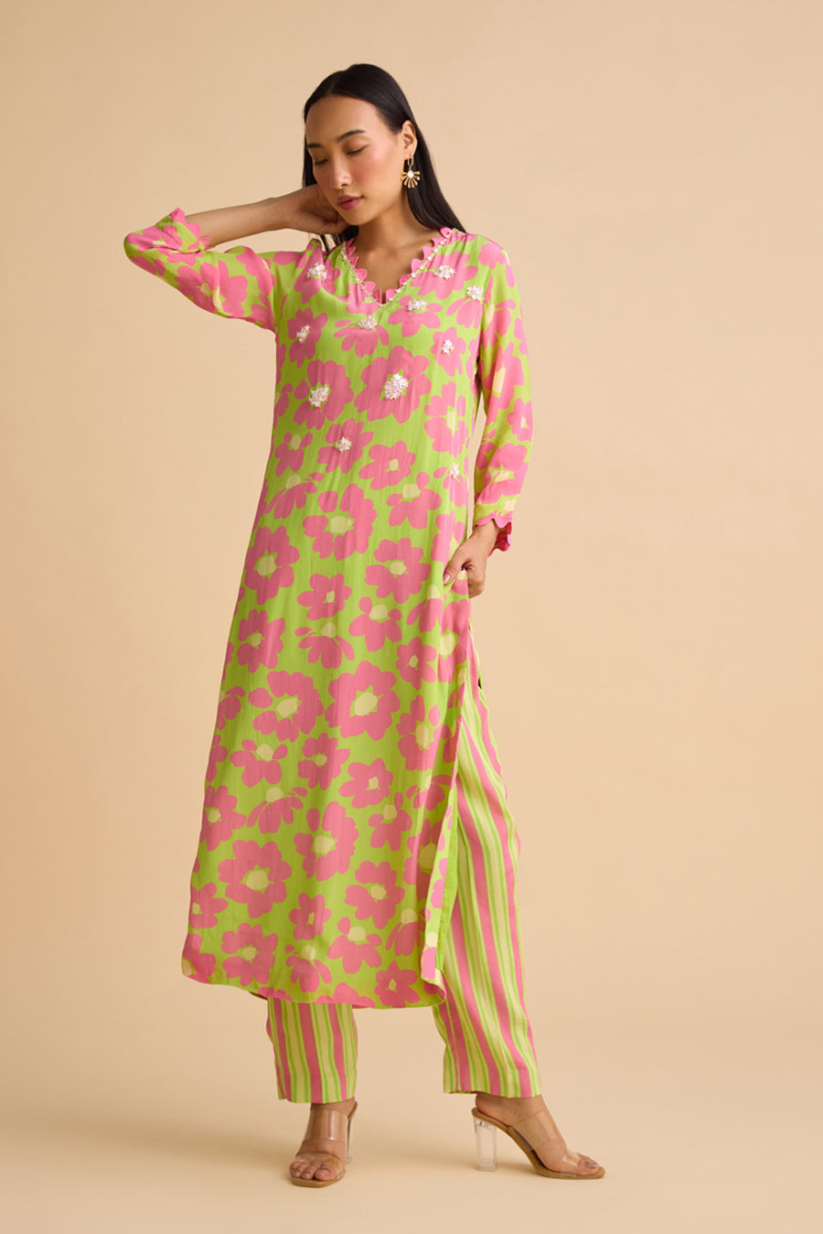 LA VIE EN ROSE SILK KURTA SET