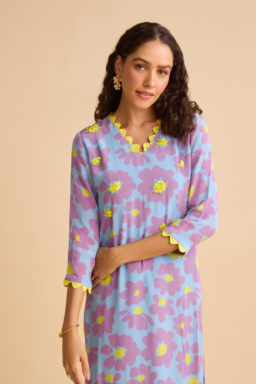 LA VIE EST BELLE SILK CREPE KURTA SET