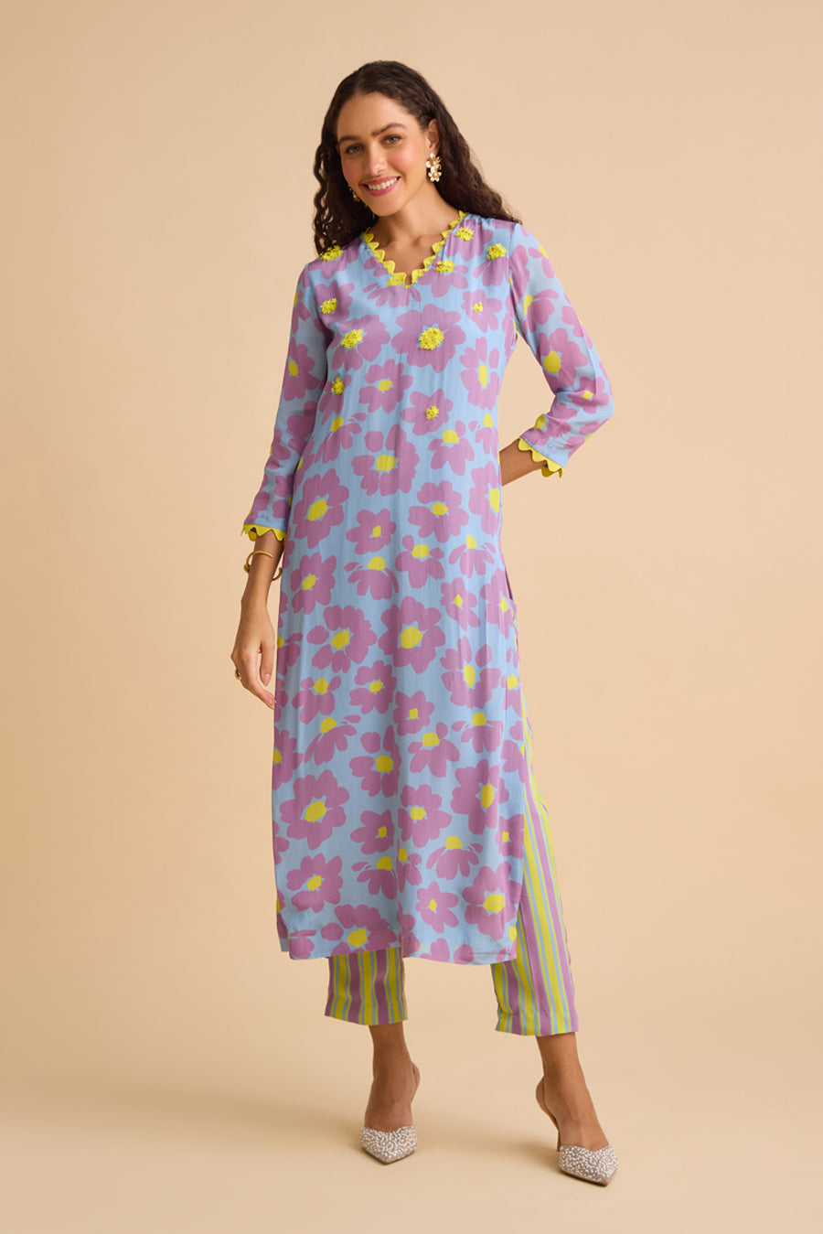 LA VIE EST BELLE SILK CREPE KURTA SET