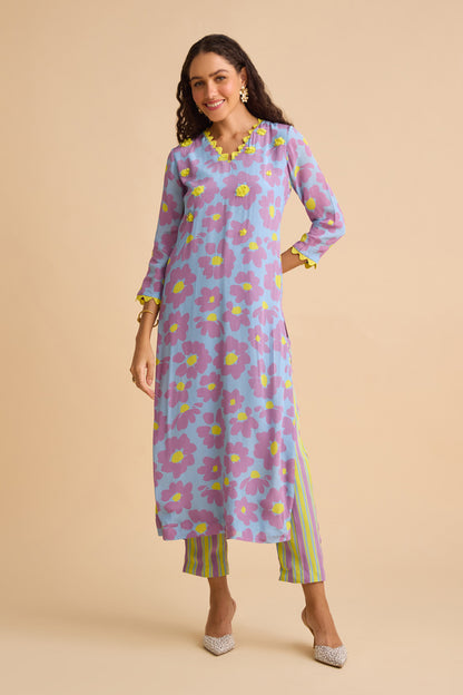 LA VIE EST BELLE SILK CREPE KURTA SET