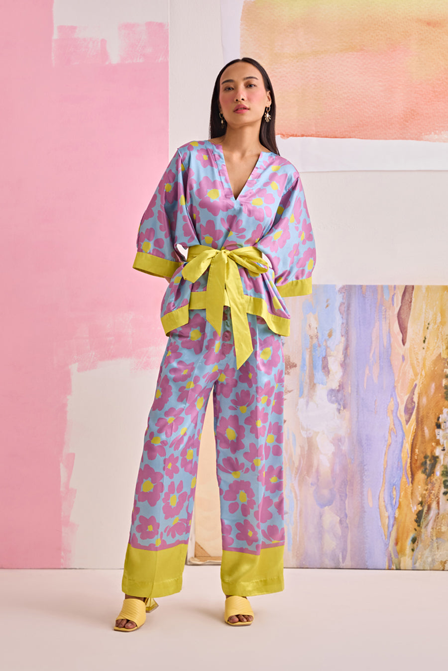 LA VIE EST BELLE KIMONO PANTS SET